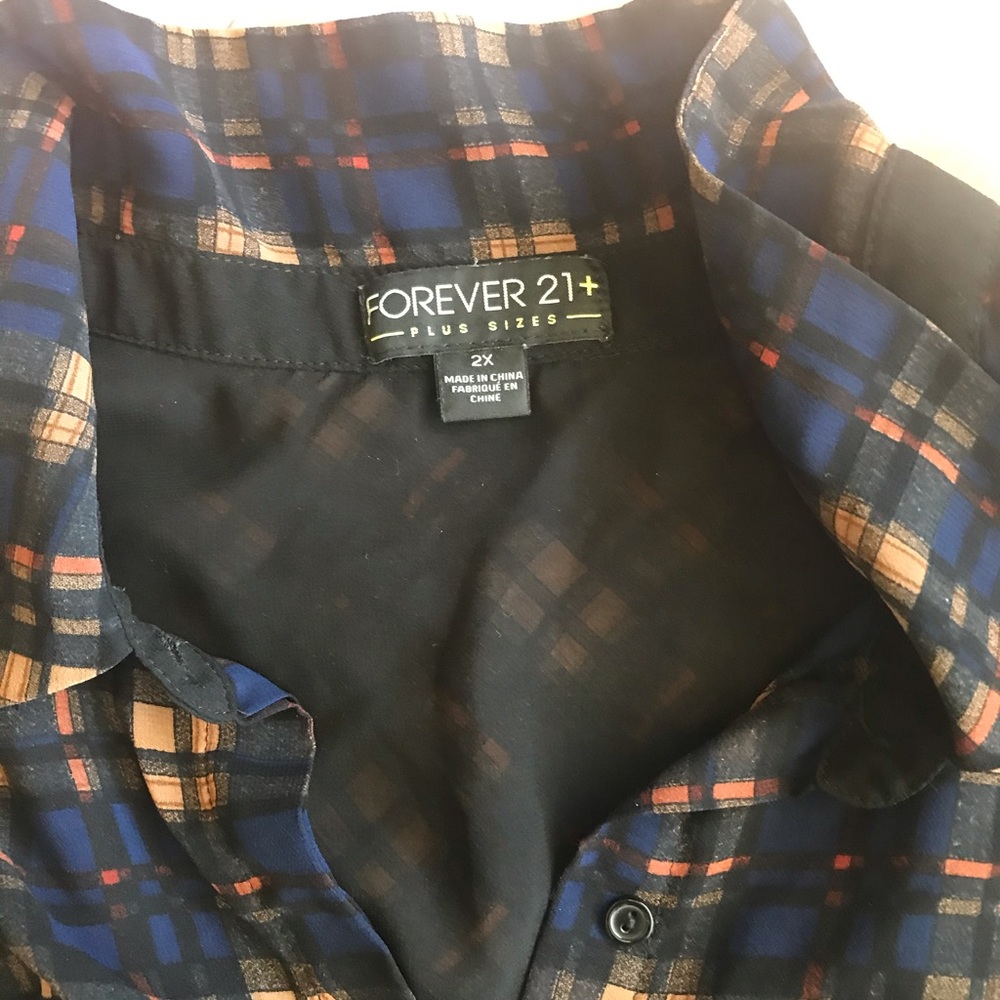 Forever 21 Top - Picture 2 of 4